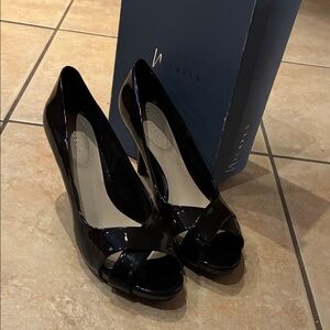 Black Peep-Toe Women's Shoes